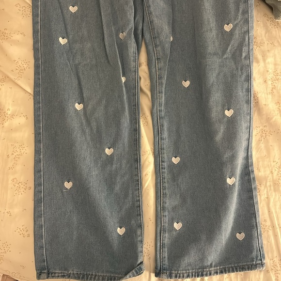 Forever 21 Heart Jeans - Picture 2 of 4